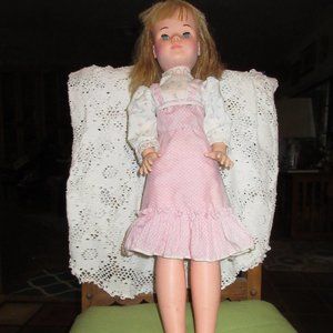 Vtg EEGEE Doll 25" Vinyl 1950s Sleep Eyes Collect